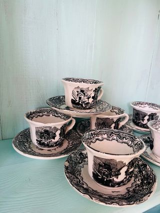 Juego de 6 tazas y platillos Cartuja