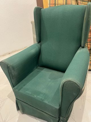 Sillón verde de tela