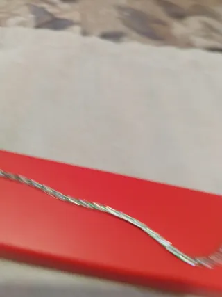 Bracciale tennis argento e pietre verdi