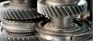 Reparación de cajas manuales