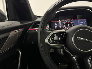 Jaguar F-Pace 5.0 V8 SVR AWD Auto
