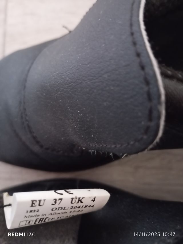 Zapatos de trabajo Cofra negros con puntera mujer