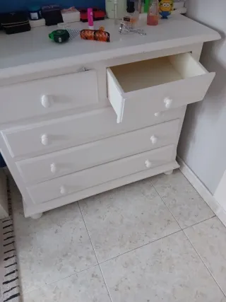 Cómoda 5 cajones blanca  82 x 95.5 x 43