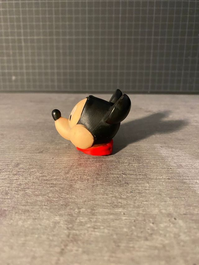Disney Plastic Figure VINTAGE 90's Mickey Mouse