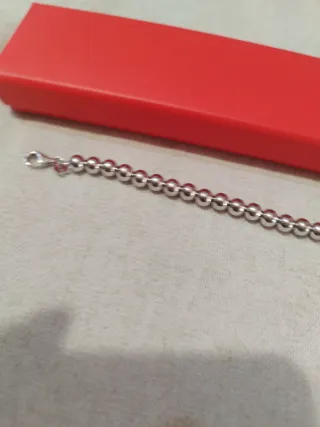 Bracciale in argento con chiusura a moschettone