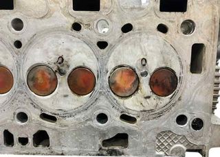 Culata peugeot 136049 9684487210 2008 (--.2013->)