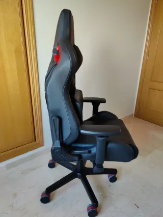 Silla Gaming HP Omen Citadel Negra