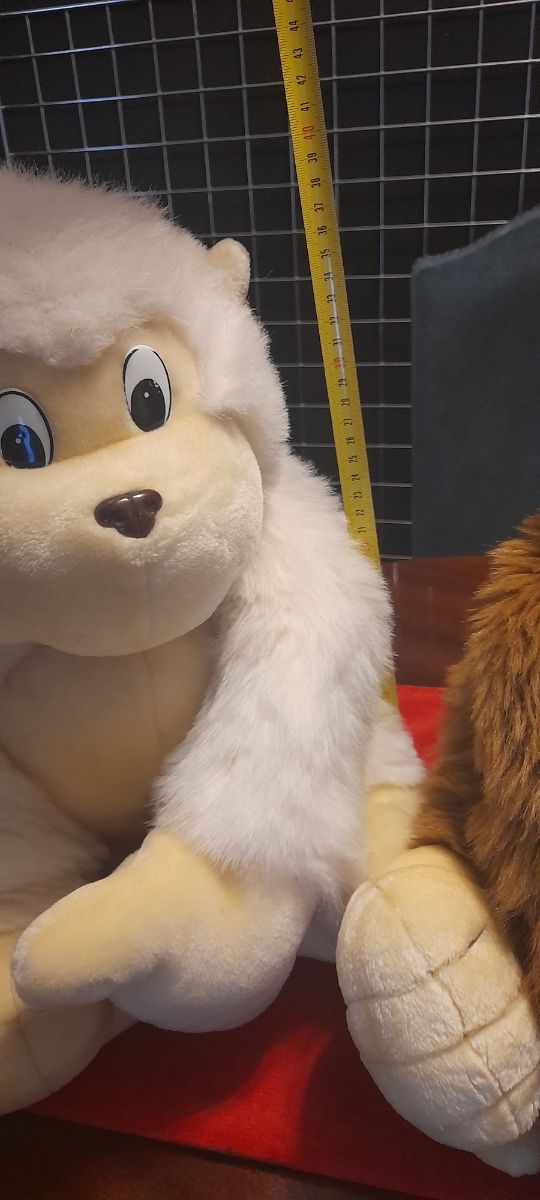 Pareja de Monos de Peluche