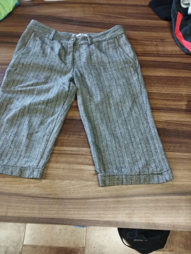 Pantalón pirata estampado