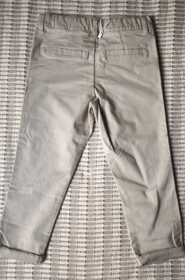 Pantalón beige niño 3/4 años