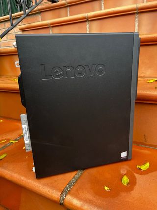 Lenovo ThinkCentre M720S i5-9400