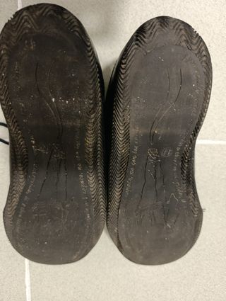 Zapatos de piel azules con cordones