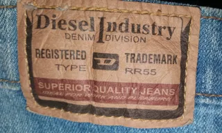 Lote de 80 vaqueros Levi's.timberlan.lois.Tommy