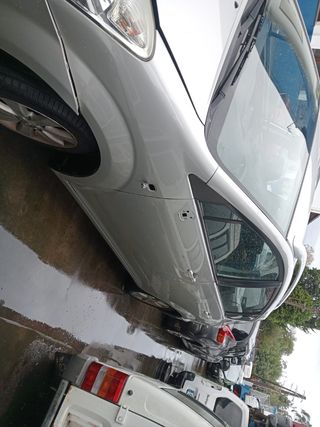 Despiece Toyota Corolla Verso 2008