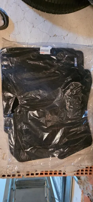 Tappetini Toyota Yaris IV Generazione Nuovi