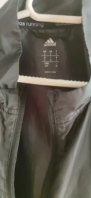 Chaqueta cortavientos Adidas Negra