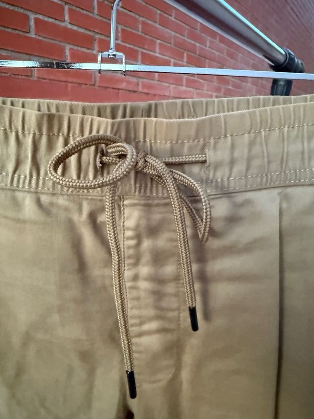 Pantalón jogger Zara beige Talla XL