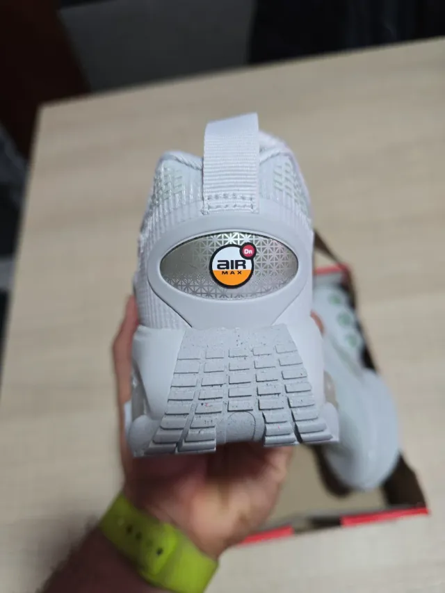 Nike Air Max DN Niños