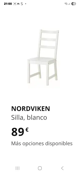 Mesa extensible y 4 sillas de madera Ikea.