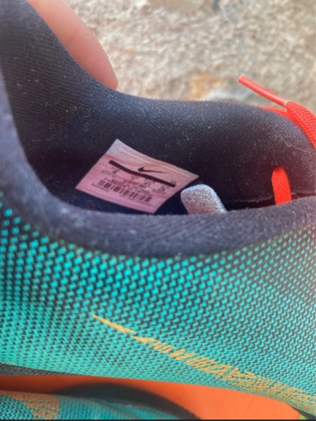 Scarpe da calcio Nike per bambini taglia X