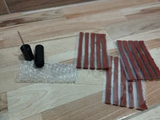 Kit Mechas Reparación Pinchazos Coche/Moto