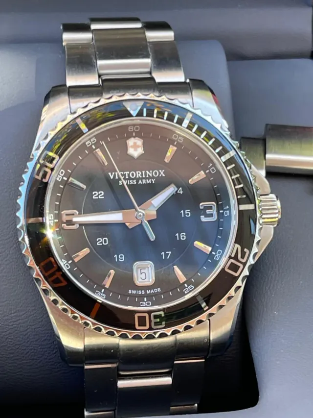 Reloj Victorinox Maverick Large