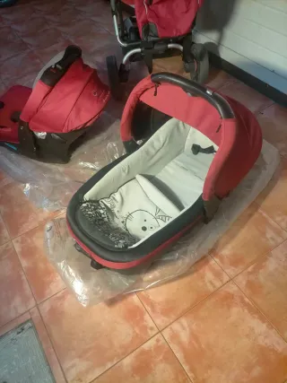 Carro Jane, cuco y maxicosi rojo