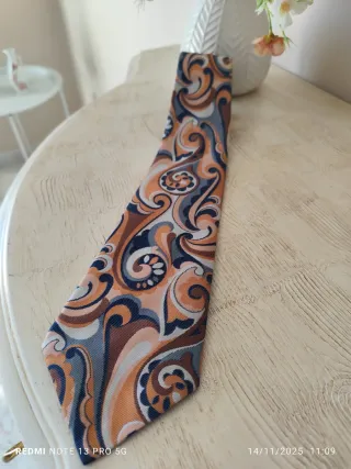 Cravatta Commodore Trevira Nuova