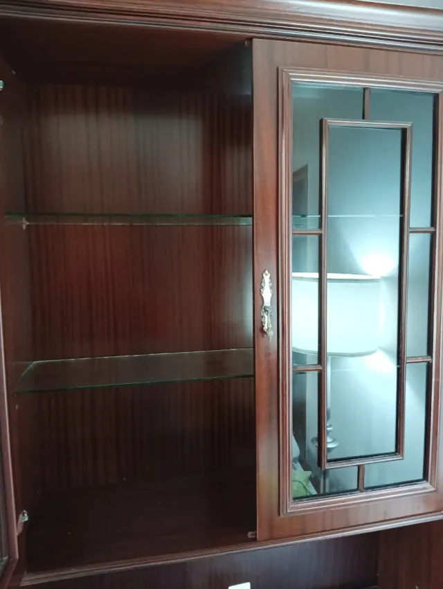 Mueble Comedor Clásico Madera y Cristal