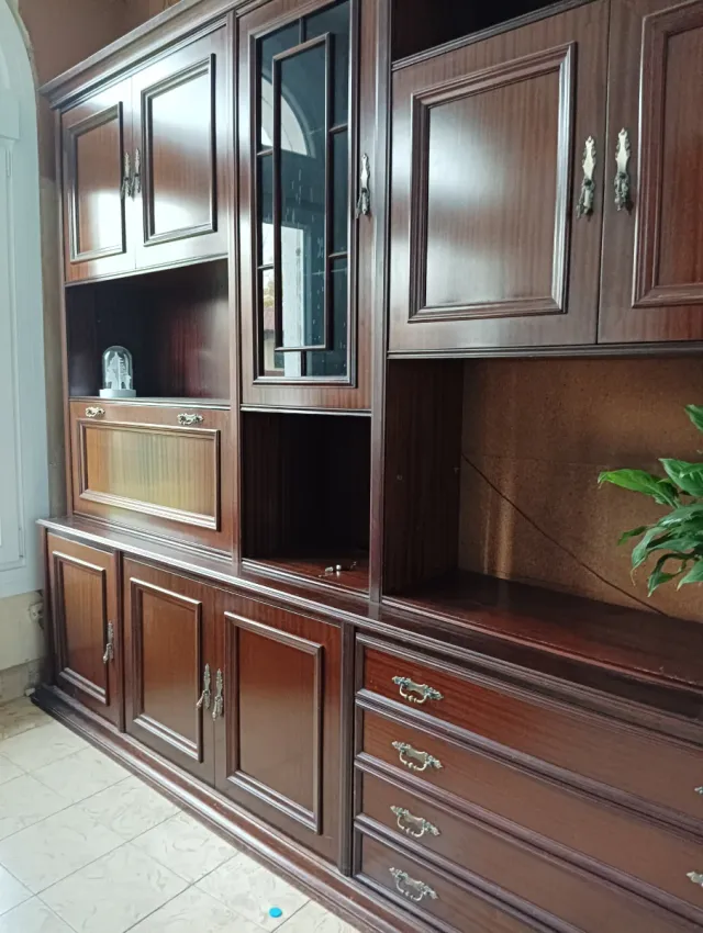 Mueble Comedor Clásico Madera y Cristal