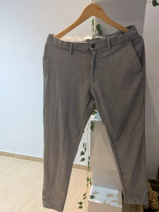 Pantalones Zara Grises