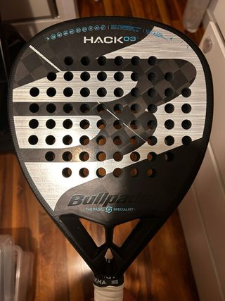 Pala de pádel Bullpadel Hack 03