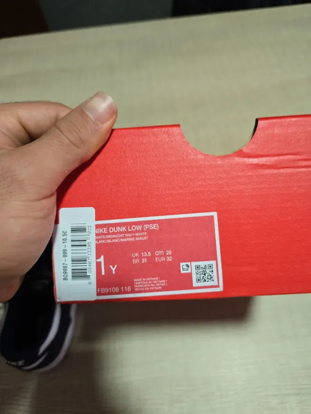 Nike Dunk Low Niños Azul Marino y Blanco