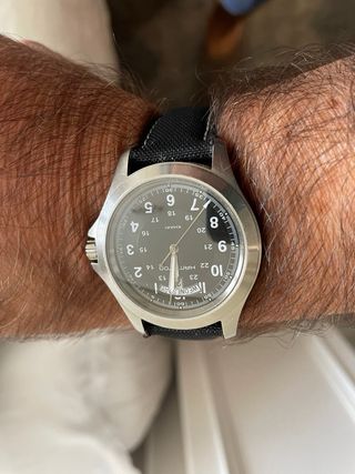 Reloj Hamilton Khaki Field Day Date 40mm cuarzo