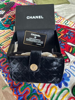 Bolso de mano Chanel Negro Terciopelo Dorado