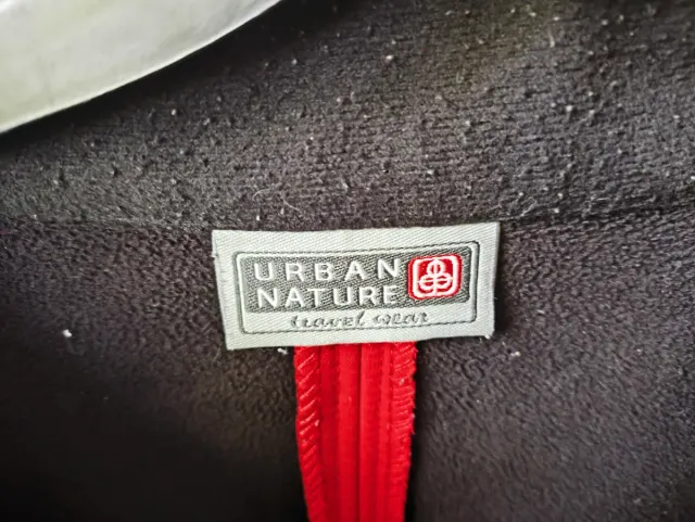 Chaqueta Windstopper Roja y Negra