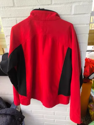 Chaqueta Windstopper Roja y Negra