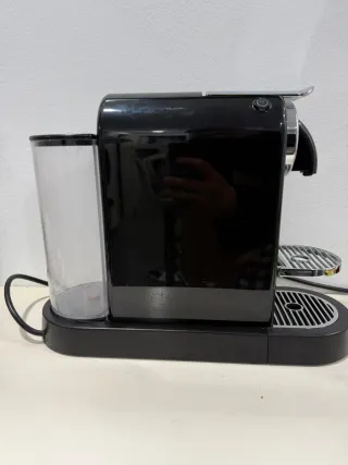 Cafetera Nespresso U CitiZ DeLonghi Negra