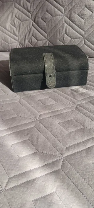 Cofanetto porta gioielli con specchietto