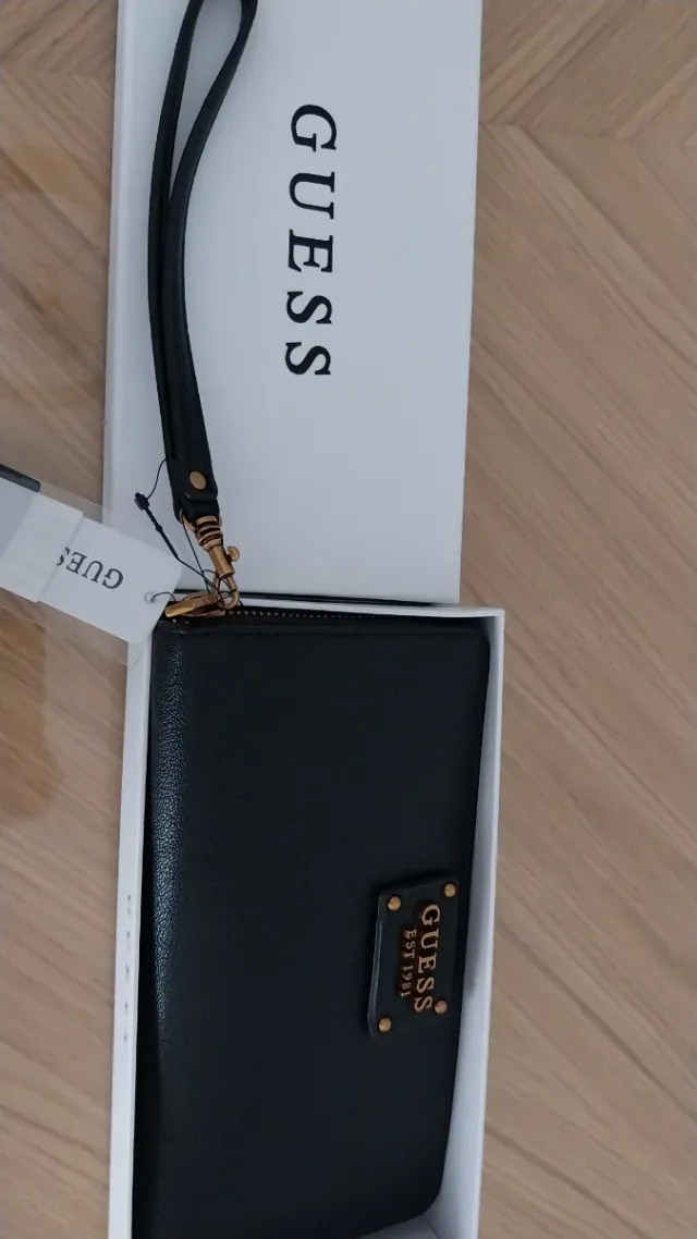 Cartera Guess Negra Nueva