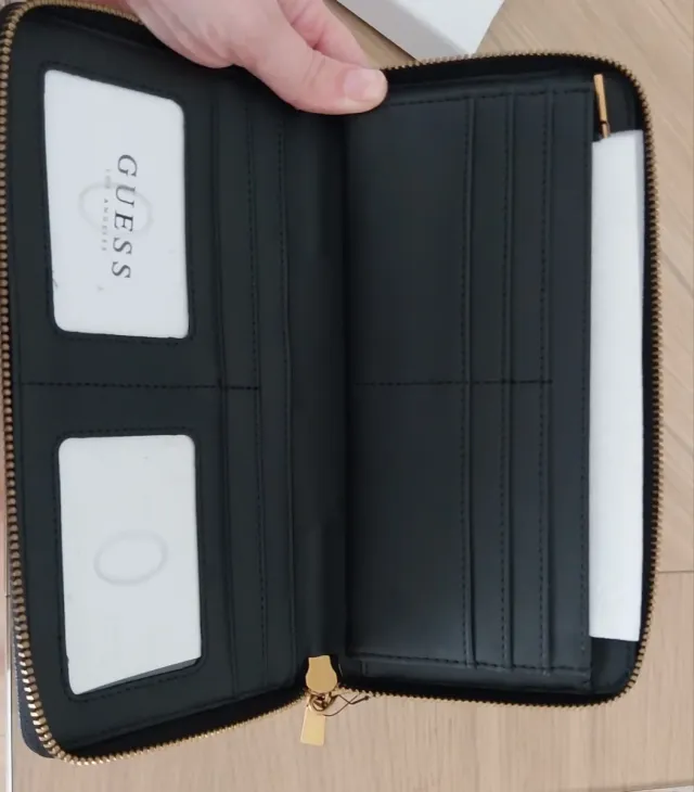 Cartera Guess Negra Nueva
