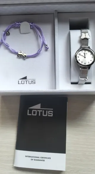 Reloj Lotus niña con pulsera