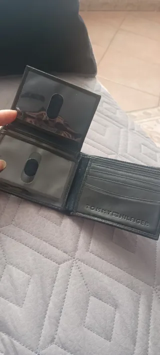 Portafoglio Tommy Hilfiger nero