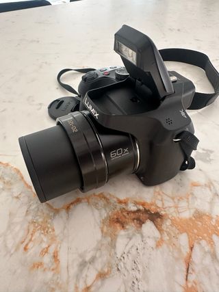 Panasonic Lumix DC-FZ82 Cámara Bridge 18.1 MP