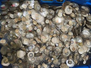 Cristales de reloj blancos