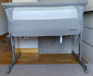 Minicuna colecho gris