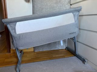 Minicuna colecho gris