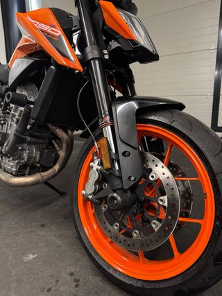 KTM DUKE 790 (105cv)