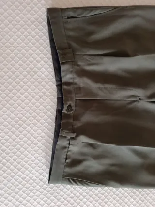 Pantalones Burberry Lana Verde Oliva