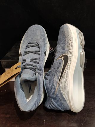 Zapatillas Nike hustle 3